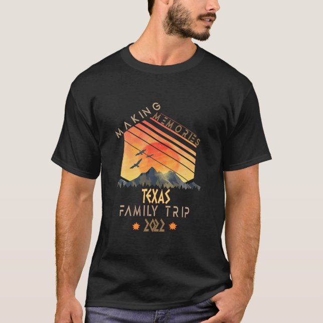 Family Resa 2022 Texas Memories Vacation Camping T Shirt (Framsida)