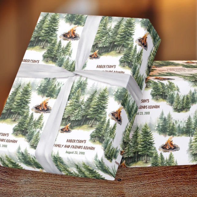 Family Reunion Forest Campfire Grönt Namn Presentpapper (Family Reunion Forest Campfire Green Name Wrapping Paper)