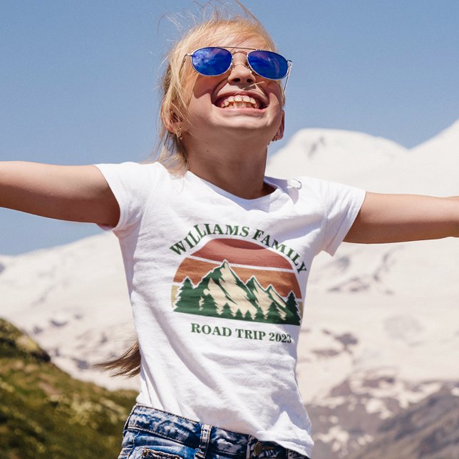 Family Road Resa Mountains Sunset Anpassningsbar G T Shirt (Skapare uppladdad)