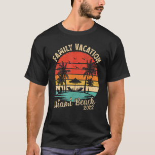 Family Vacation 2022 Vintage Retro Florida Miami B T Shirt