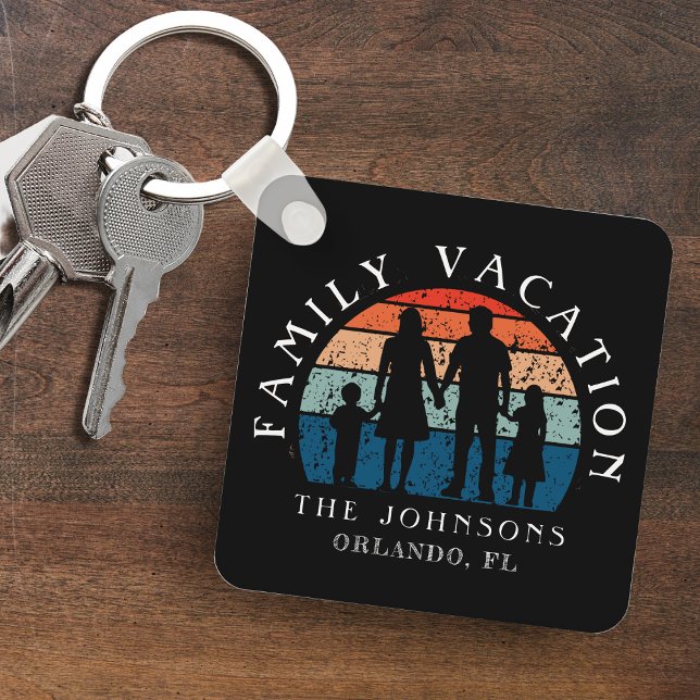 Family Vacation Holding Händer Retro Sol Photo Nyckelring (Family Vacation Holding Hands Retro Sun Photo Keychain
)