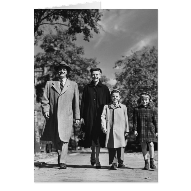 Family Walking Hälsningskort (Framsidan)