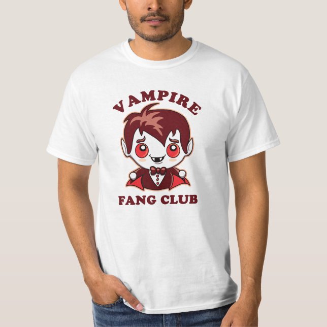 Fang Klubb | Funny Pun och Cute Vampire T Shirt (Framsida)