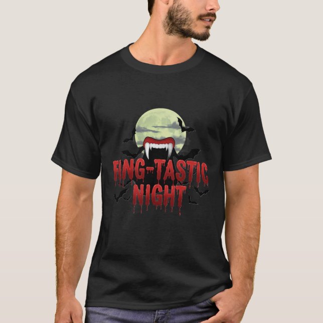 Fang-tastic Night T-Shirt - Vampire Halloween Tee (Framsida)