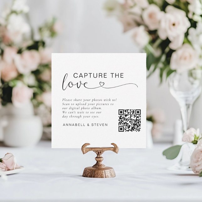 Fånga kärlek! Anpassningsbar QR-kod Bröllop Tilläggskort (Capture the love! Photo, QR-Code, Wedding Table Card, White.)