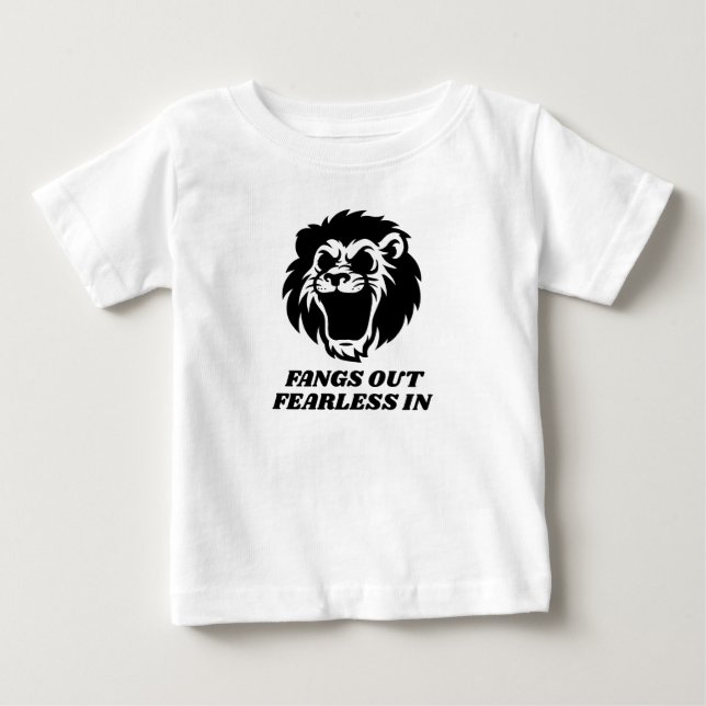 Fanglar ut utan fara in t shirt (Framsida)