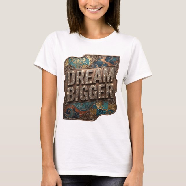 Fängslande Silver DRÖM STÖRRE Slogan T-shirt (Framsida)