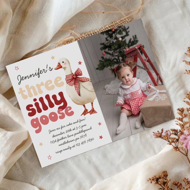 Fånig Goose Julbow 3:e födelsedagsfoto Inbjudningar (Skapare uppladdad)