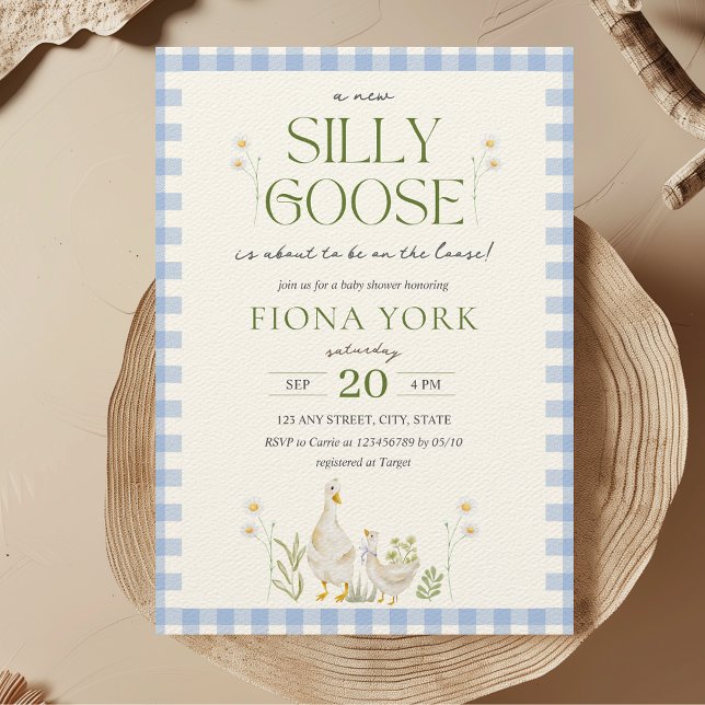 Fånig Goose Watercolor Boy Baby Shower Inbjudningar (Silly Goose On the Loose Boy Baby Shower Invitation Blue Gingham Aesthetic Minimalist)