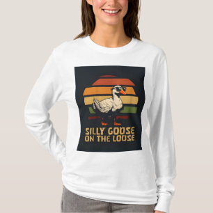 fånig på den lösa skjortan. t shirt