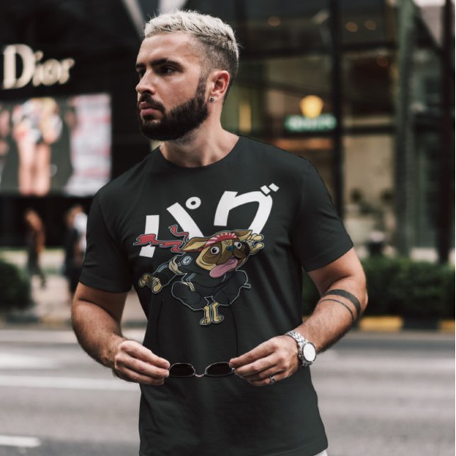 Fånig Pug Hund Samurai T Shirt (Skapare uppladdad)