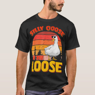 Fåniget går på den sköna, fina punken Retro Go T Shirt