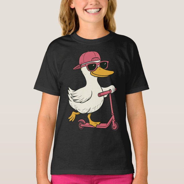 Fåniget Goose från Funny Scooter T Shirt (Framsida)