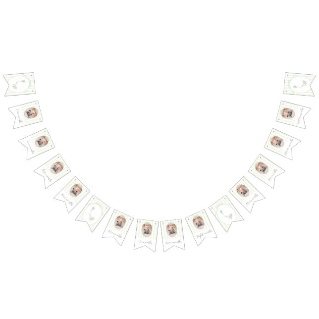 fåniget Sage grönt går 12 månaders fotobanderoll Vimplar (Alla)