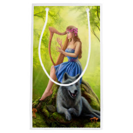 Fantasiflickafe och vänvarg. Leker en harp.