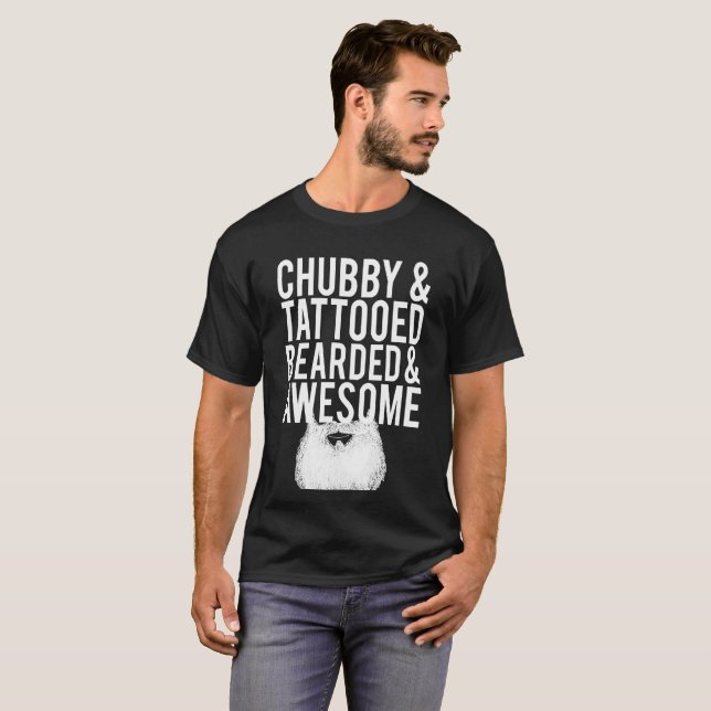 Fantastisk för skjorta för skägg T tatuerad Tee Shirt (Hel framsida)