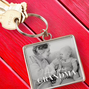 Fantastisk Grandma sedan 20XX Simple Elegant Photo Fyrkantig Silverfärgad Nyckelring