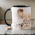 Fantastisk Grandma sedan 20XX Simple Elegant Photo Mugg<br><div class="desc">Den här enkla och moderna designen består av serif och kursiv typografi och lägger till ett foto av anpassningsbarna</div>