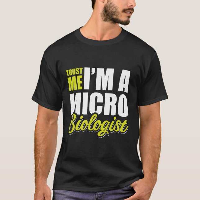 Fantastisk Mikrobiolog Virolog T Shirt (Framsida)
