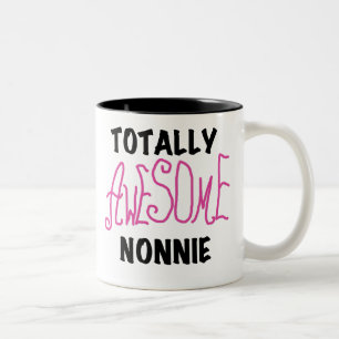 Fantastisk Nonnie Rosa Tshirts och presenter Två-Tonad Mugg