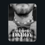 Fantastisk pappa sedan 20XX Foto med enkel Elegant Magnet<br><div class="desc">Den här enkla och moderna designen består av serif och kursiv typografi och lägger till ett foto av anpassningsbarna</div>