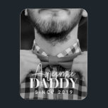 Fantastisk pappa sedan 20XX Foto med enkel Elegant Magnet<br><div class="desc">Den här enkla och moderna designen består av serif och kursiv typografi och lägger till ett foto av anpassningsbarna</div>