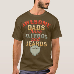 Fantastisk Pappor har tatueringar och snuddar vid  T Shirt