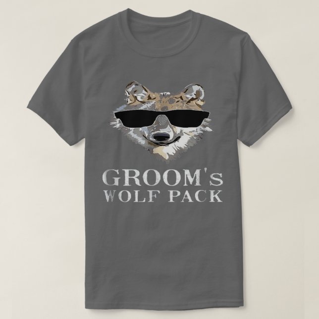Fantastisk present Spenar-fest Brudgum Wolf Pack T Shirt (Design framsida)