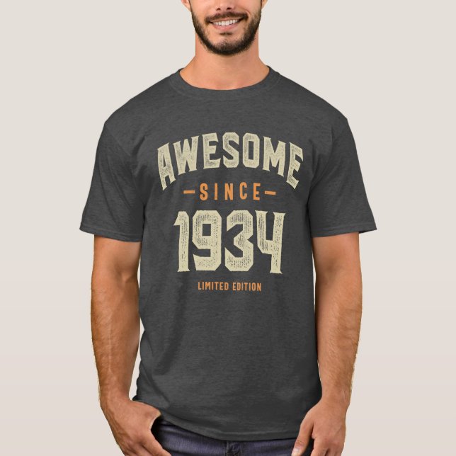 Fantastisk sedan 1934 - 88-årsdagen Retro Classic T Shirt (Framsida)