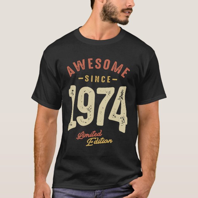 Fantastisk sedan 1974 - 49:e födelsedag Classic 19 T Shirt (Framsida)