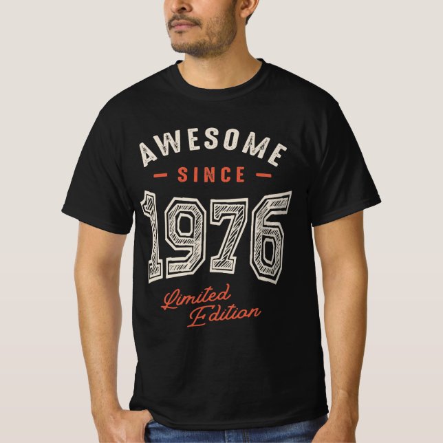 Fantastisk sedan 1976 - 46: e födelsedagen: Retro  T Shirt (Framsida)