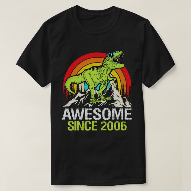 Fantastisk sedan 2006 Dinosaur 17 år 17:e födelsed T Shirt (Design framsida)