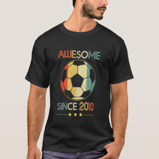 Fantastisk sedan 2010 13:e födelsedagen 13:e årsti t shirt