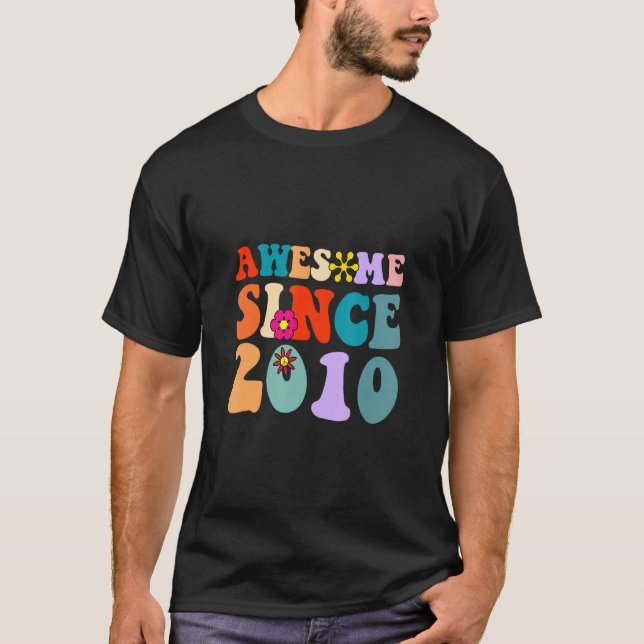 Fantastisk sedan 2010 Coola Födelsedag Retro Vinta T Shirt (Framsida)