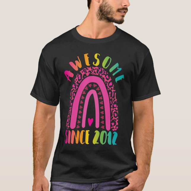 Fantastisk sedan 2012 9:e leoprd Rainbow Birthday  T Shirt (Framsida)