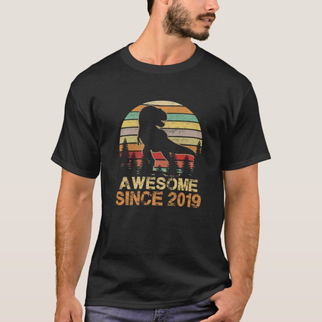 Fantastisk sedan 2019 Dinosaur T Rex 3Rd Birthday  T Shirt (Framsida)
