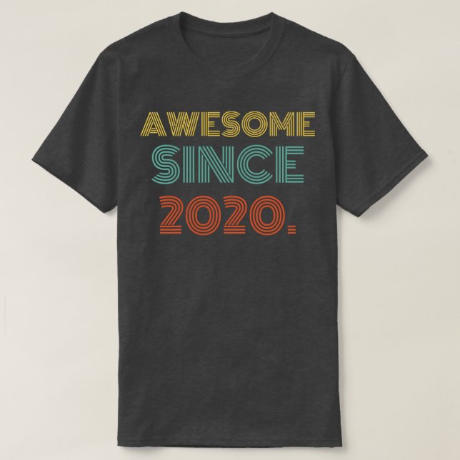 Fantastisk sedan 2020 t shirt (Design framsida)