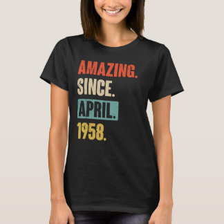 Fantastisk sedan april 1958 Dekoration för 65en på T Shirt