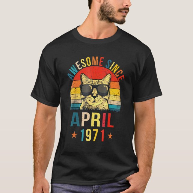 Fantastisk Sedan April 1971 51-årsdag  Katt T Shirt (Framsida)
