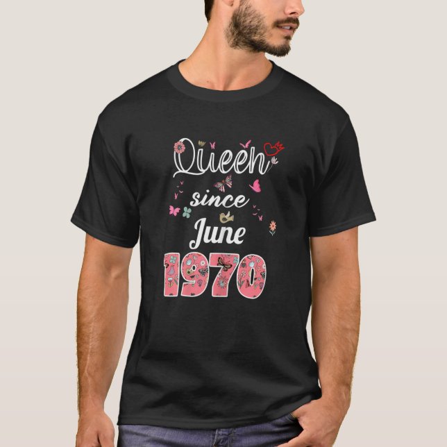 Fantastisk sedan juni 1970 Blommor 1970 juni födel T Shirt (Framsida)