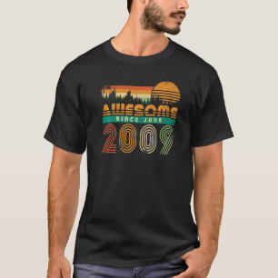 Fantastisk sedan juni 2009 Tonåringar på födelseda T Shirt