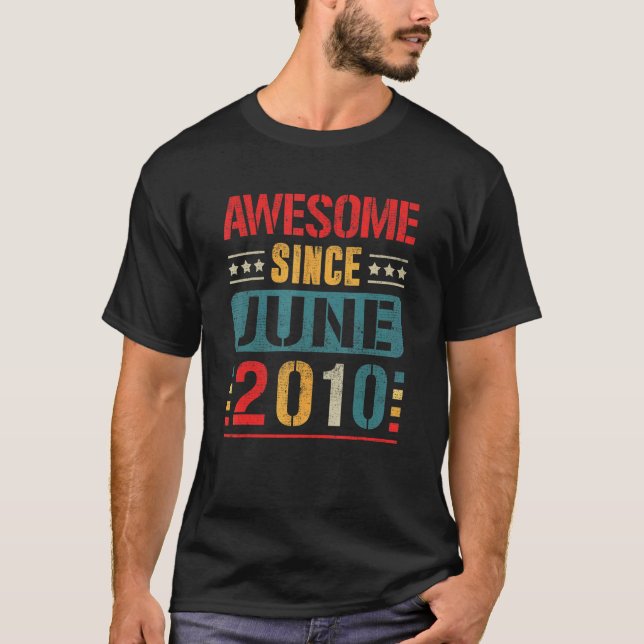 Fantastisk sedan juni 2010 12 år gamla 12:e-dagen t shirt (Framsida)