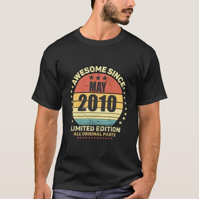 Fantastisk sedan maj 2010 13 t shirt (Framsida)