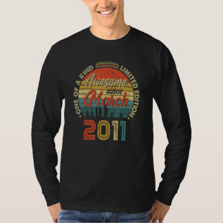 Fantastisk sedan mars 2011 Vintage 11:e födelsedag T Shirt