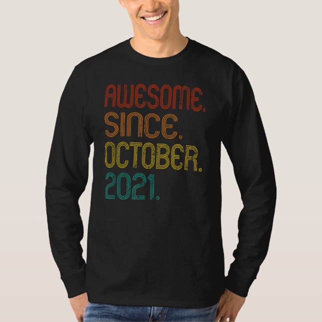 Fantastisk sedan oktober 2021 Retro 1 år gammal 1  T Shirt (Framsida)