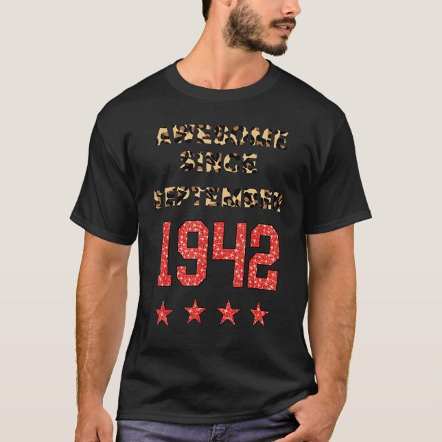 Fantastisk sedan september 1942 Leopard 1942 septe T Shirt (Framsida)