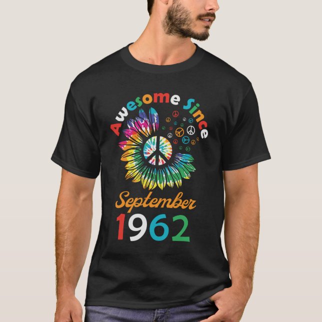 Fantastisk sedan september 1962 Löndag T Shirt (Framsida)