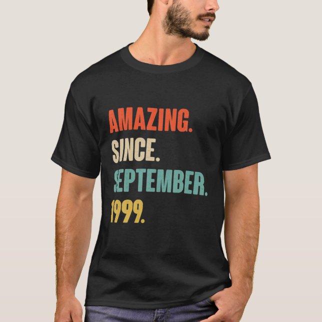 Fantastisk sedan september 1999 - Gift för 2 T Shirt (Framsida)