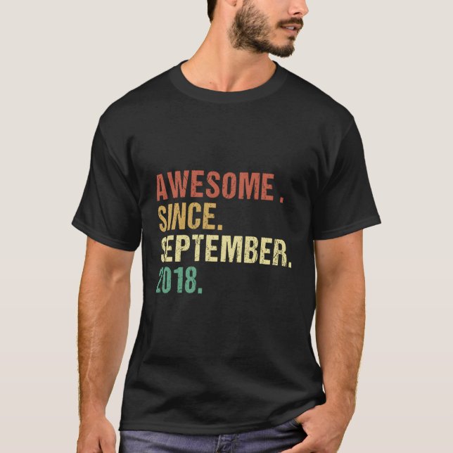 Fantastisk sedan september 2018 5 t shirt (Framsida)