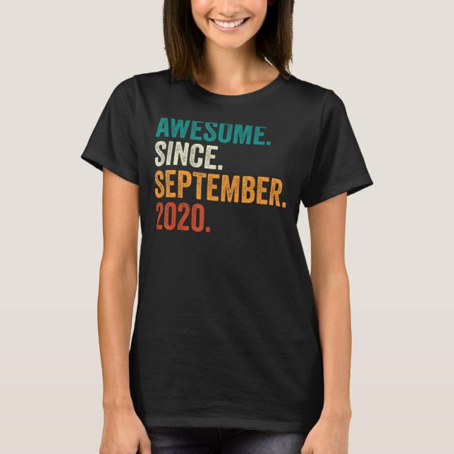 Fantastisk sedan september 2020 2:a födelsedagen 2 t shirt (Framsida)